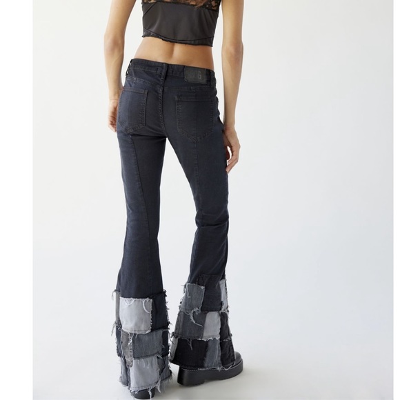 NWT UO Patchwork Y2K Vintage Flare Jeans FINAL PRICE NO OFFERS - Picture 4 of 6